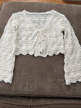 moon & madison White Crochet Tie-Front Crop Sweater